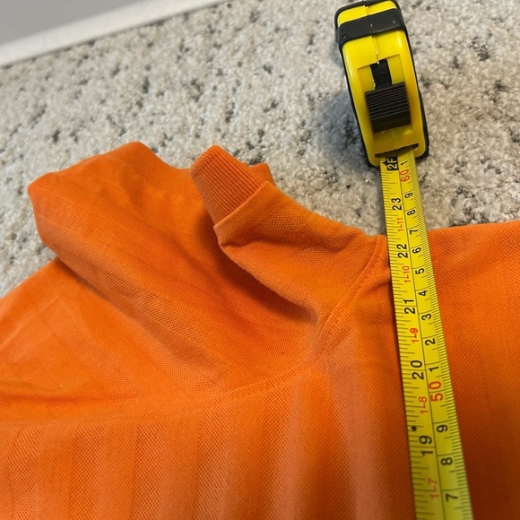 J. Lindeberg XL NWOT never worn slim for XL golf shirt - Picture 11 of 11